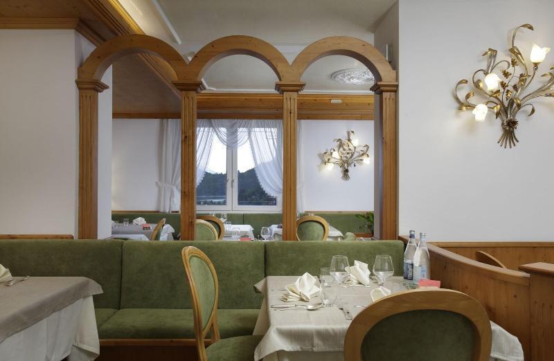 Hotel Olympia Molveno Dış mekan fotoğraf